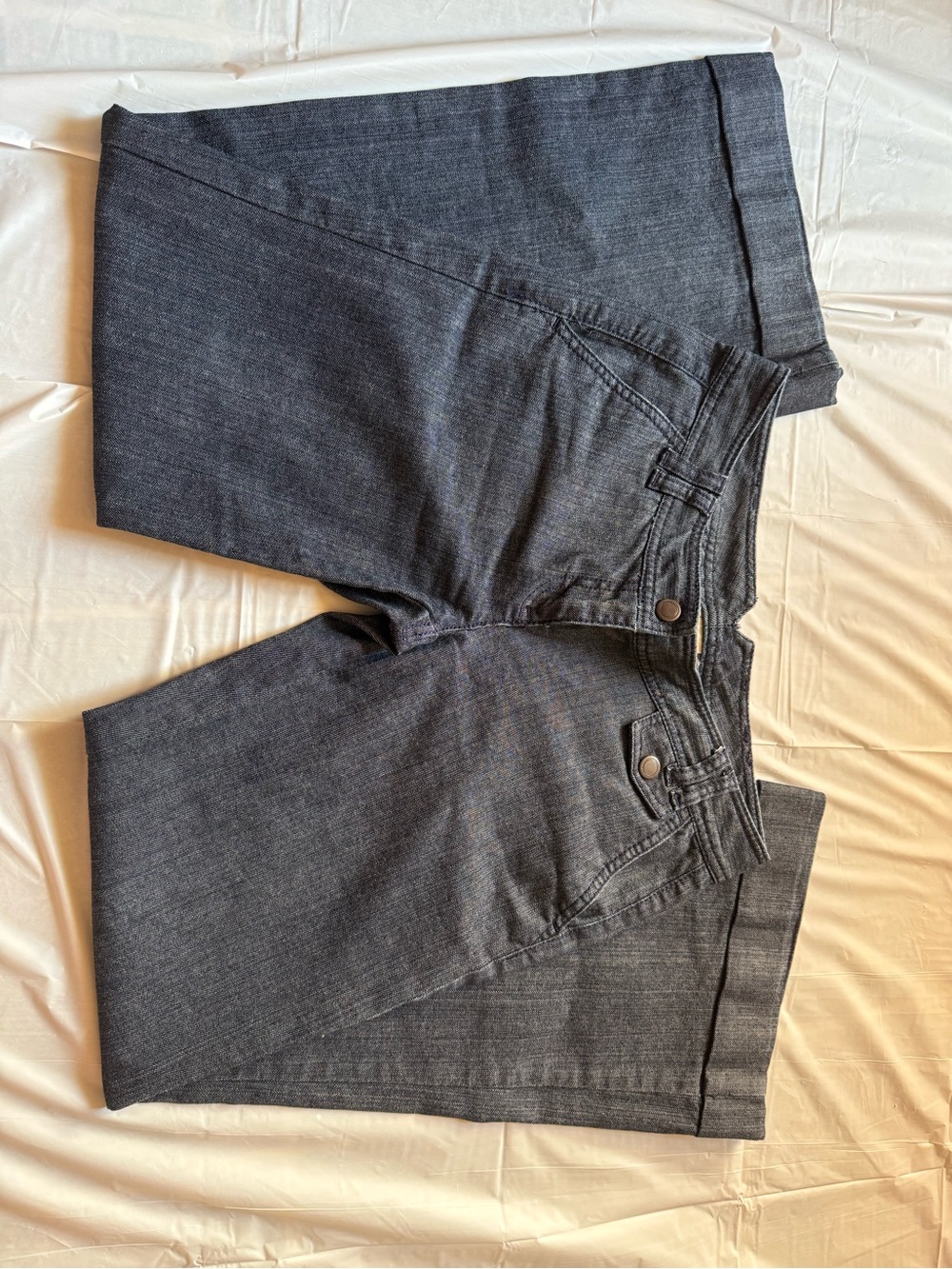 LOFT Straight-Leg Jeans in Charcoal